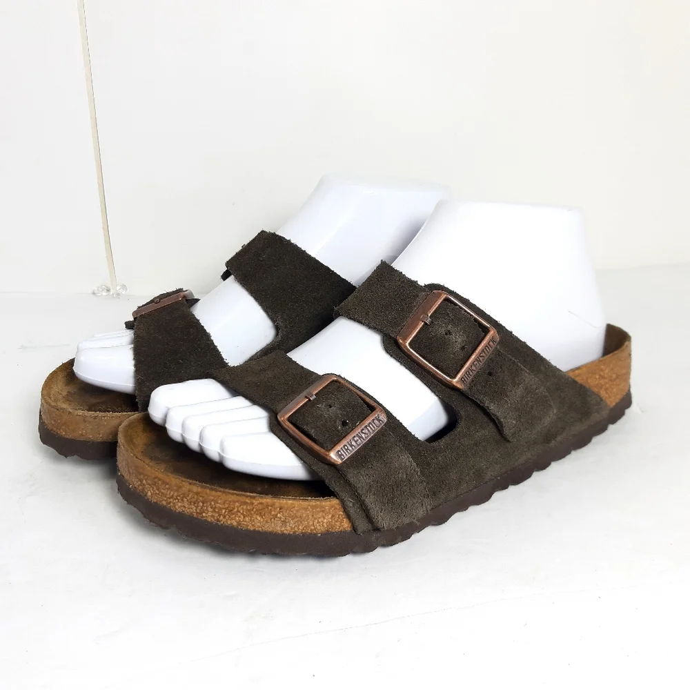 BIRKENSTOCK  women's Arizona Birko-Flor Nubuck Mocha Two-Strap Sandals EU36 Us5